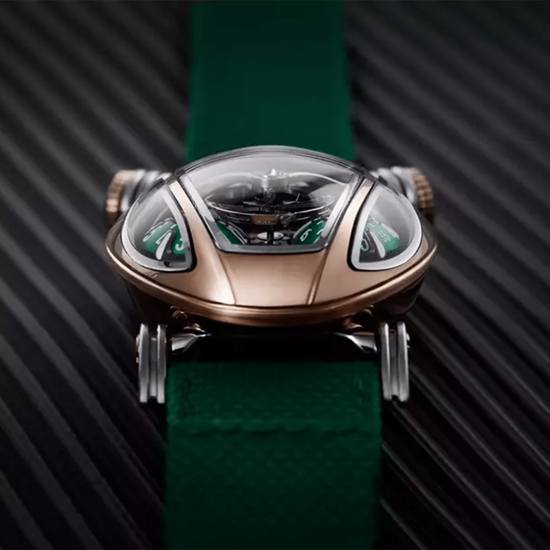 MB&F x Bvlgari Serpenti Limited Edition 18k Rose Gold Green Strap Watch 104057 thumbnail 5