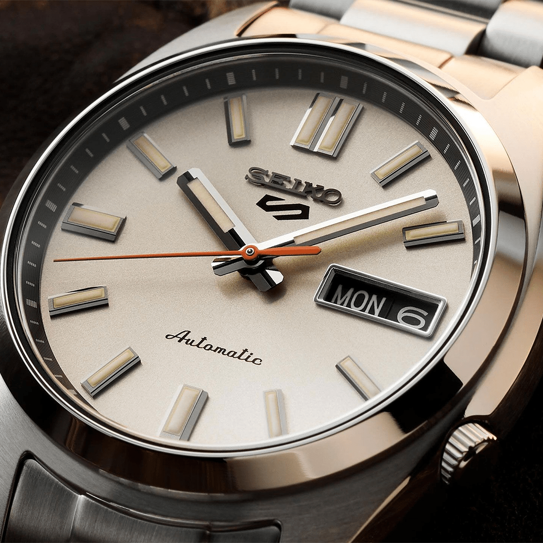 Seiko 5 Sports SNXS ‘Beige Chinos’ Classic Sports Watch SRPK91K1 thumbnail 9