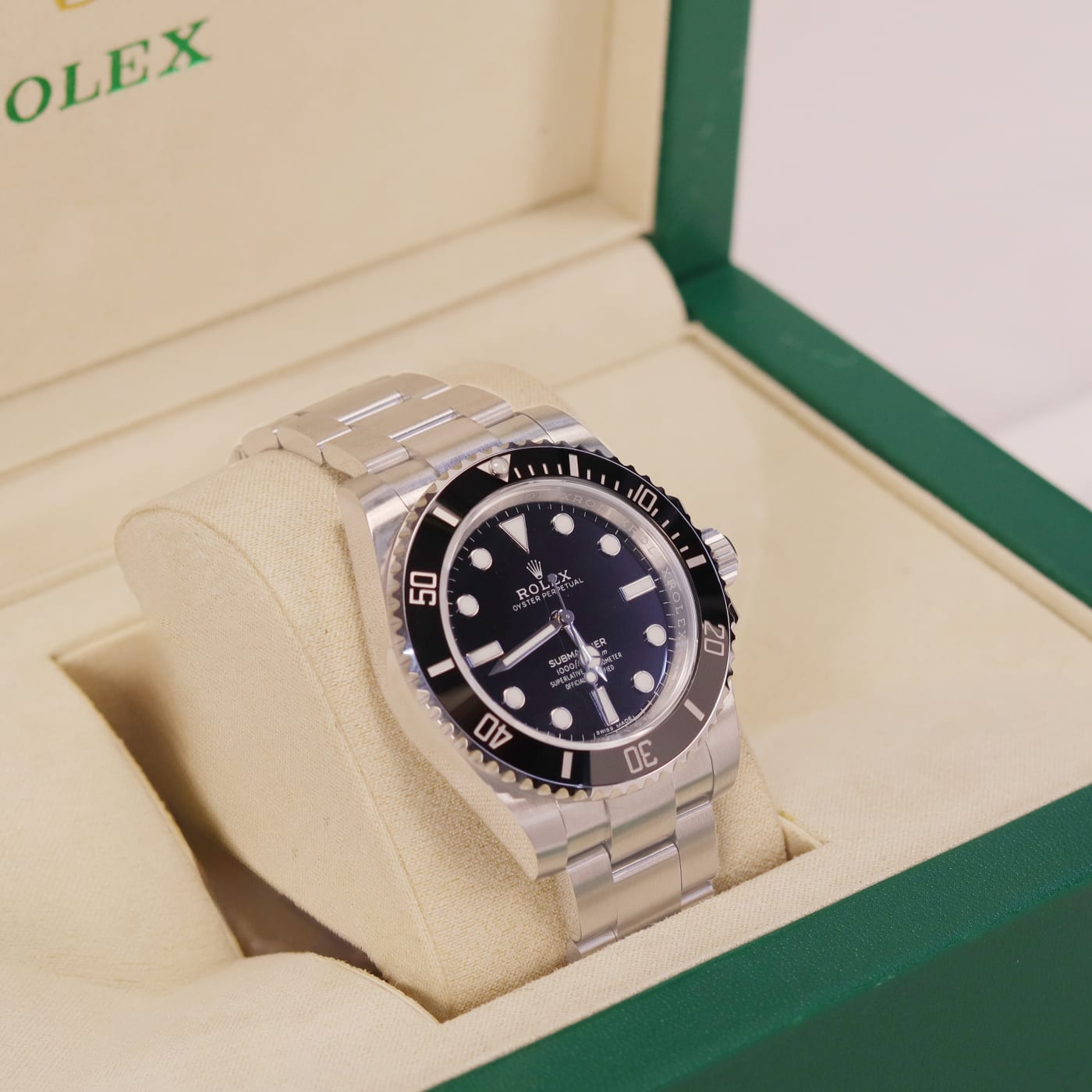 Rolex Submariner Oyster, 41 mm, Oystersteel Black Dial Watch M124060-0001 thumbnail 4