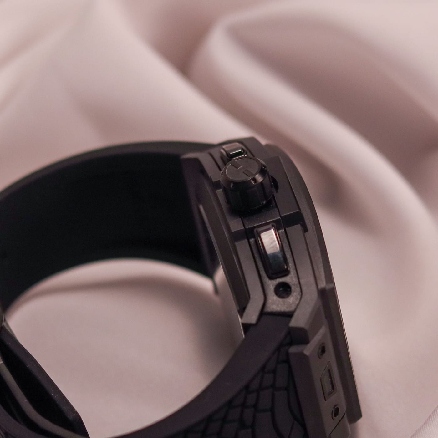 Hublot Spirit of Big Bang Year of the Snake Black Dial Men's Watch 642.CI.0180.RX.CNY25 thumbnail 7