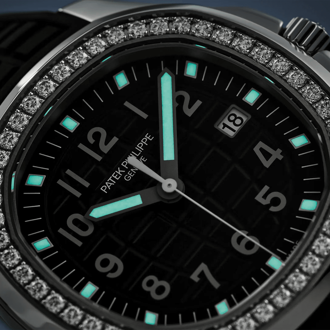 Patek Philippe Aquanaut Luce "Mysterious Black" Stainless Steel Watch 5267/200A-001 thumbnail 8
