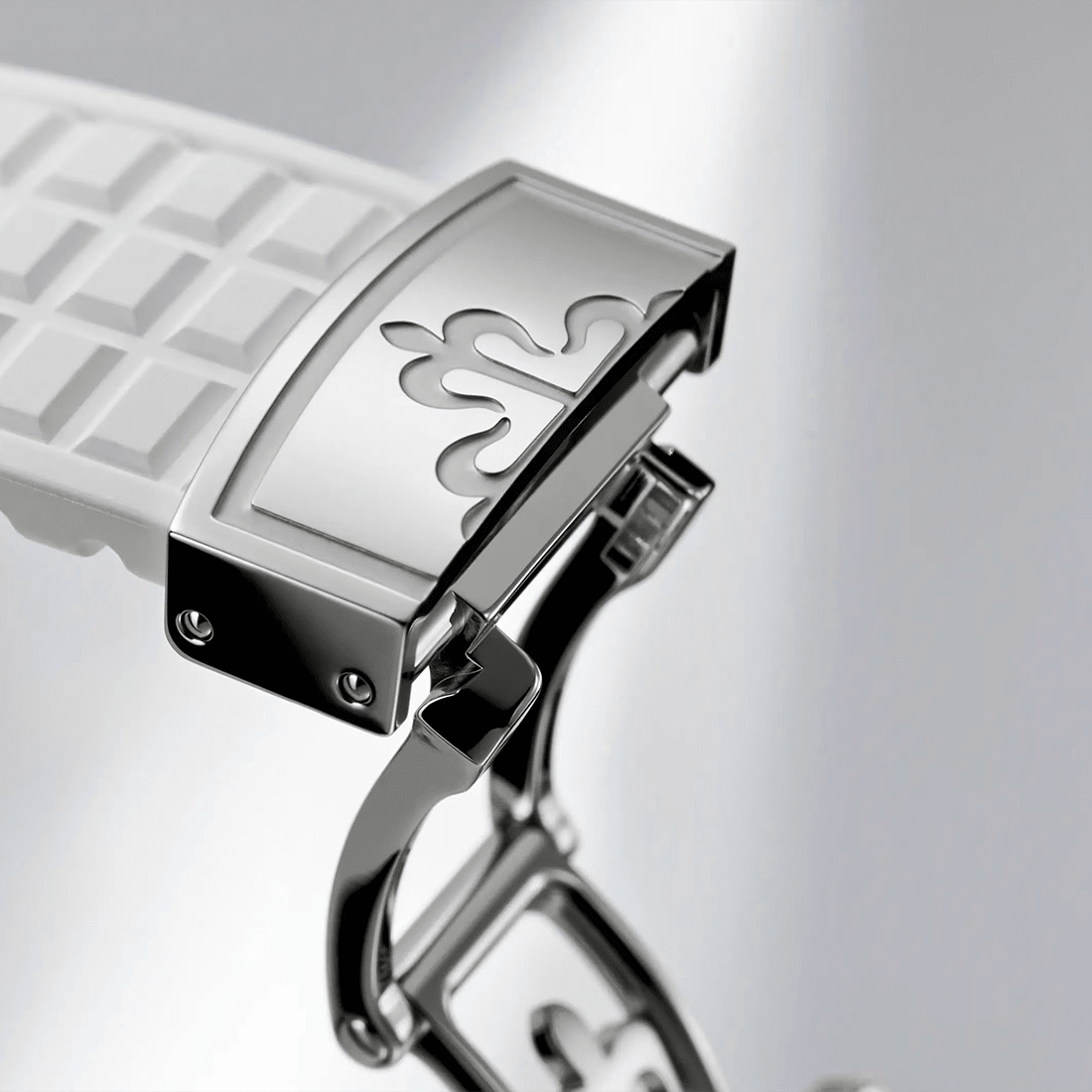 Patek Philippe Aquanaut Luce "Pure White" Stainless Steel Watch 5067A-011 thumbnail 7