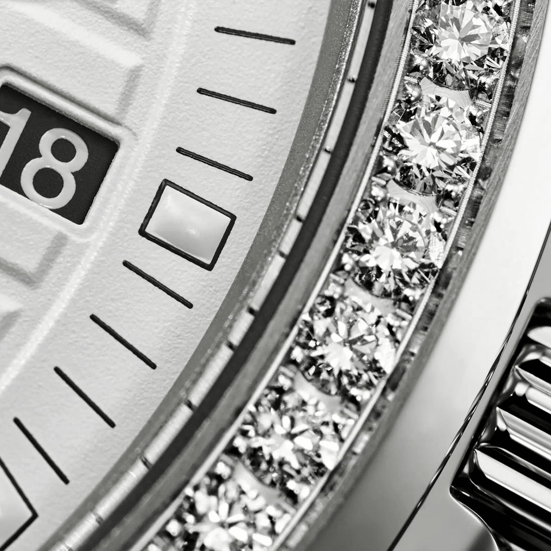 Patek Philippe Aquanaut Luce "Pure White" Stainless Steel Watch 5067A-011 thumbnail 8