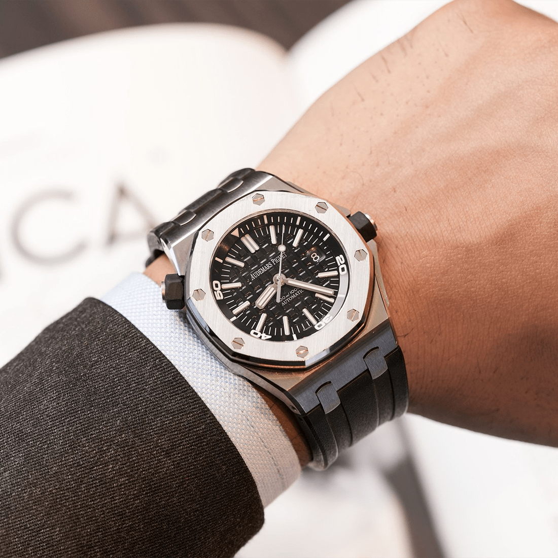 Audemars Piguet Royal Oak Offshore Diver Black Dial Watch 15703ST.OO.A002CA.01 thumbnail 8