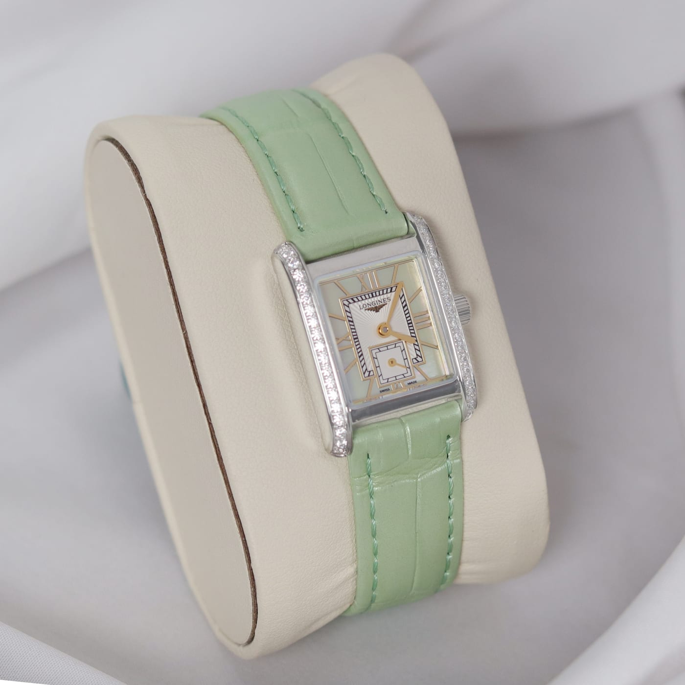 Longines Mini DolceVita Mint Green Women Watch L5.200.0.05.2 thumbnail 2
