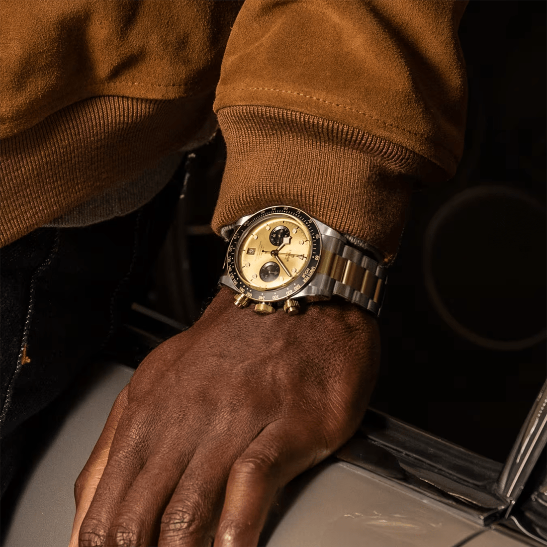 Tudor Black Bay Chrono S&G Gold Dial Premium Watch M79363N-0007 thumbnail 6