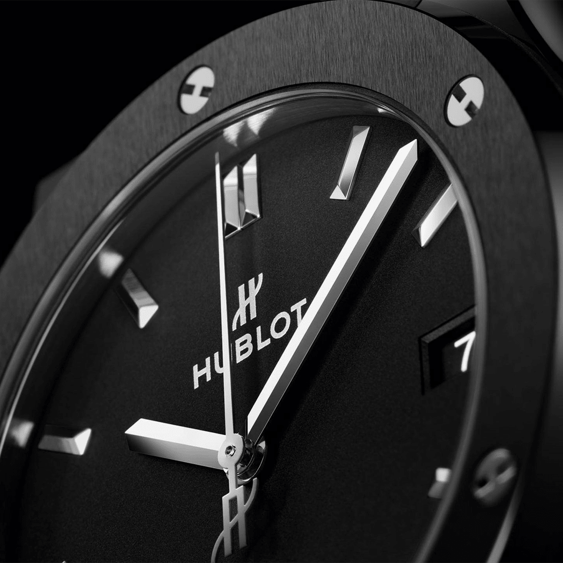 Hublot Classic Fusion Black Magic 511.CM.1171.RX thumbnail 12