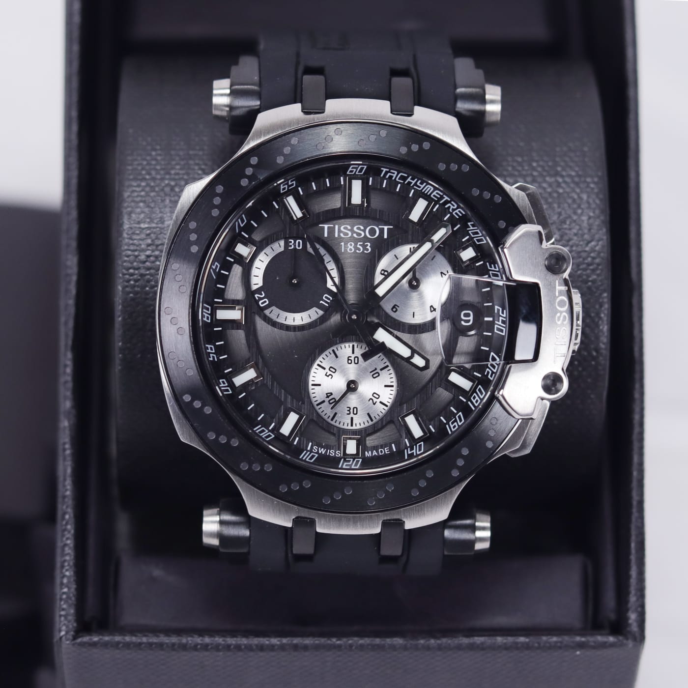 Tissot T-Race Chronograph Men 43 mm T1154172706100 thumbnail 9