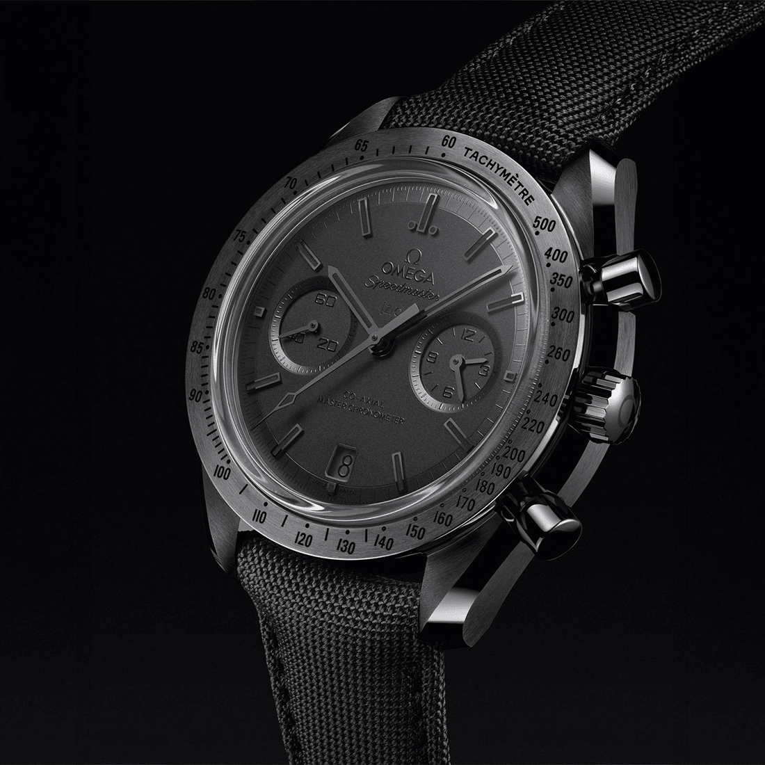 Omega Speedmaster "Dark Side of the Moon" Black Watch 311.92.44.51.01.005 thumbnail 5