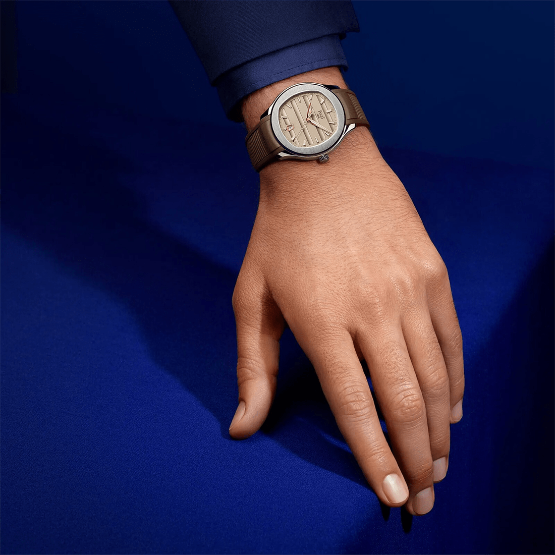 Piaget Polo Date 42 mm 150th Anniversary Edition Watch G0A49023 thumbnail 5