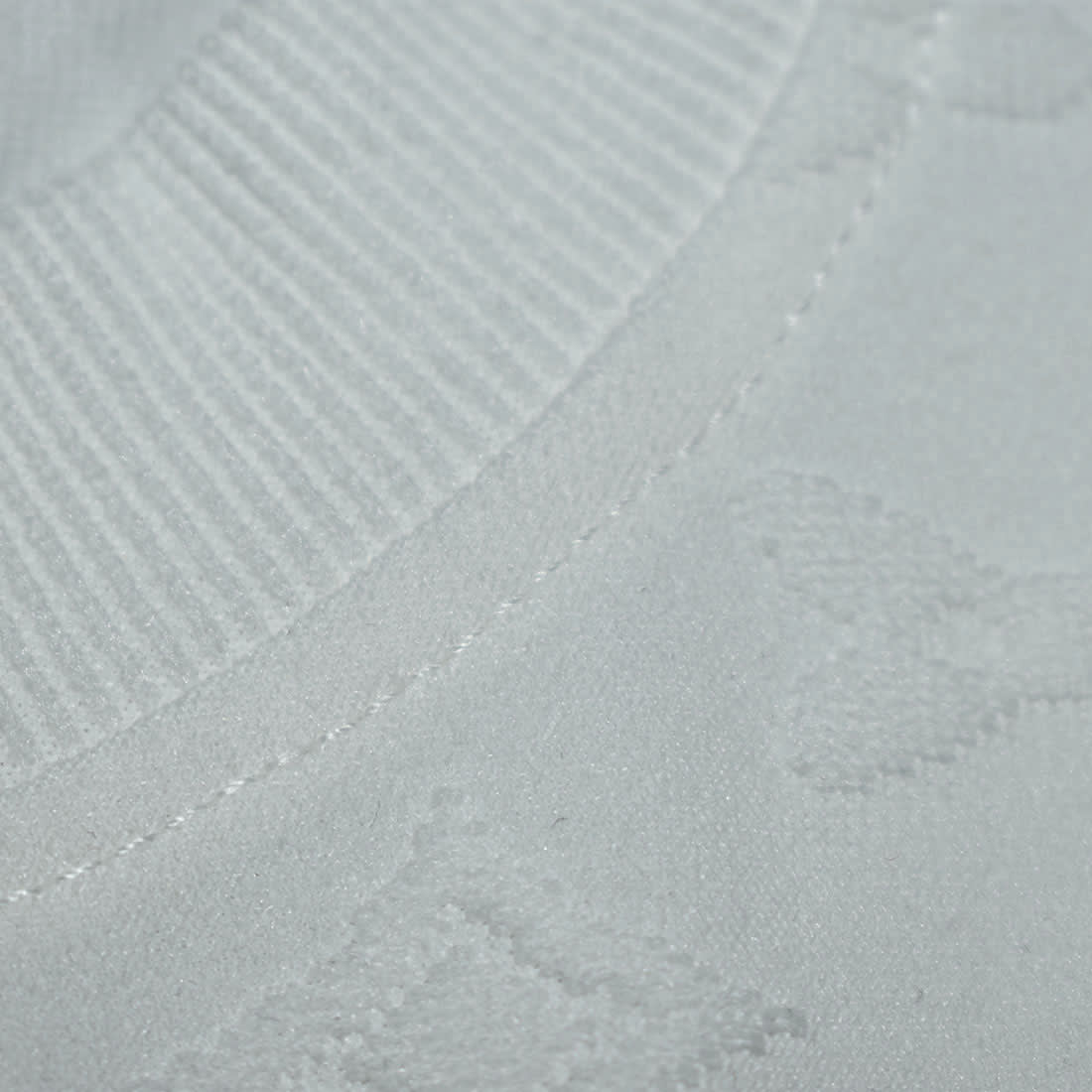 Louis Vuitton White Premium Quality Half Sleeve T-shirt-3