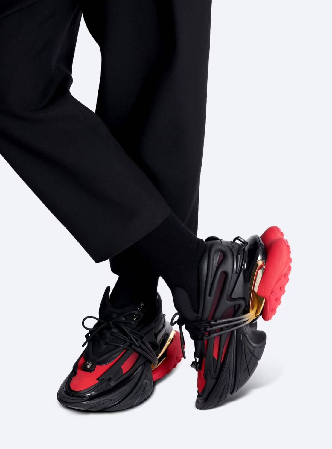 PREMIUM QUALITY SNEAKRS-2