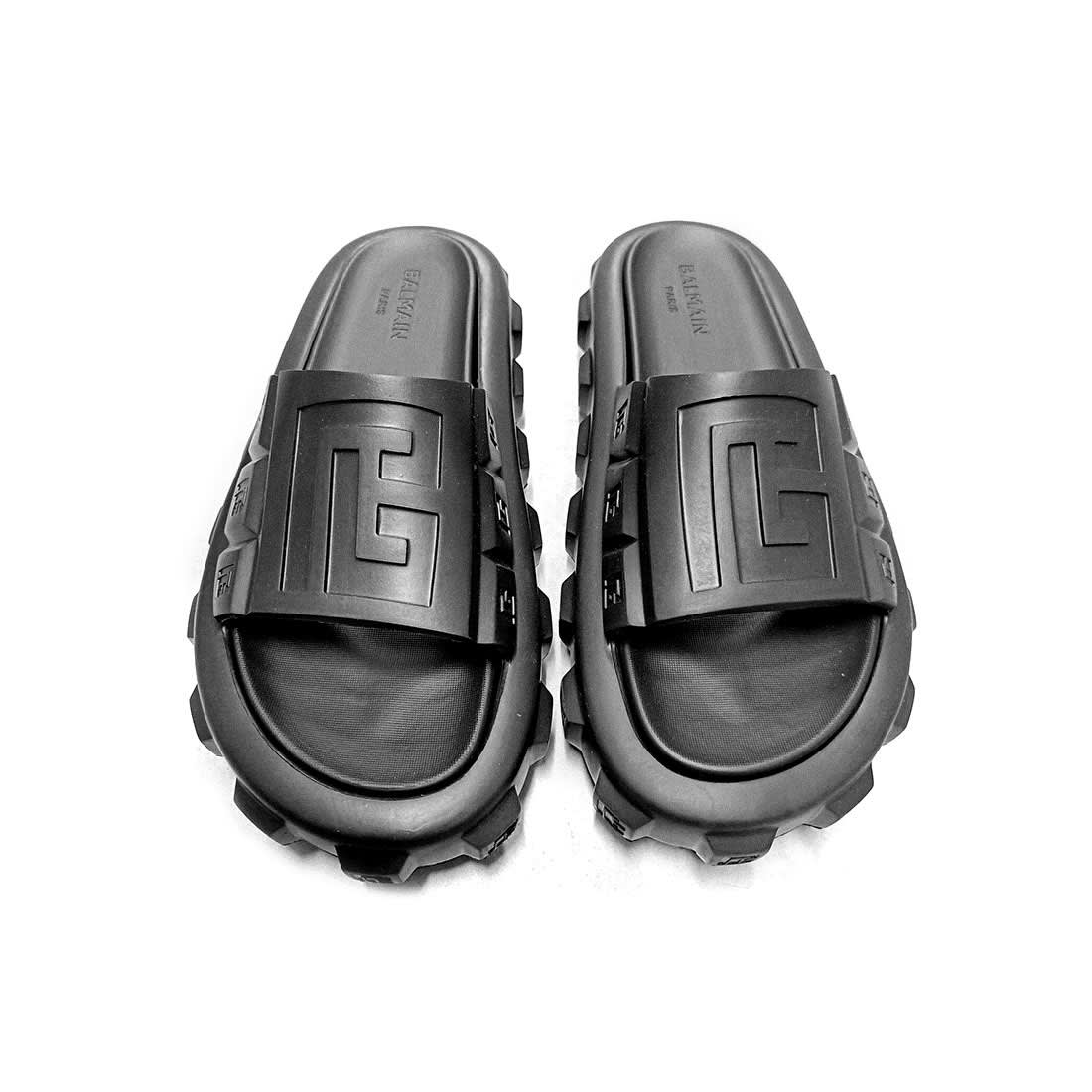 Balmain Black Premium Quality Men's Flip-flops-1