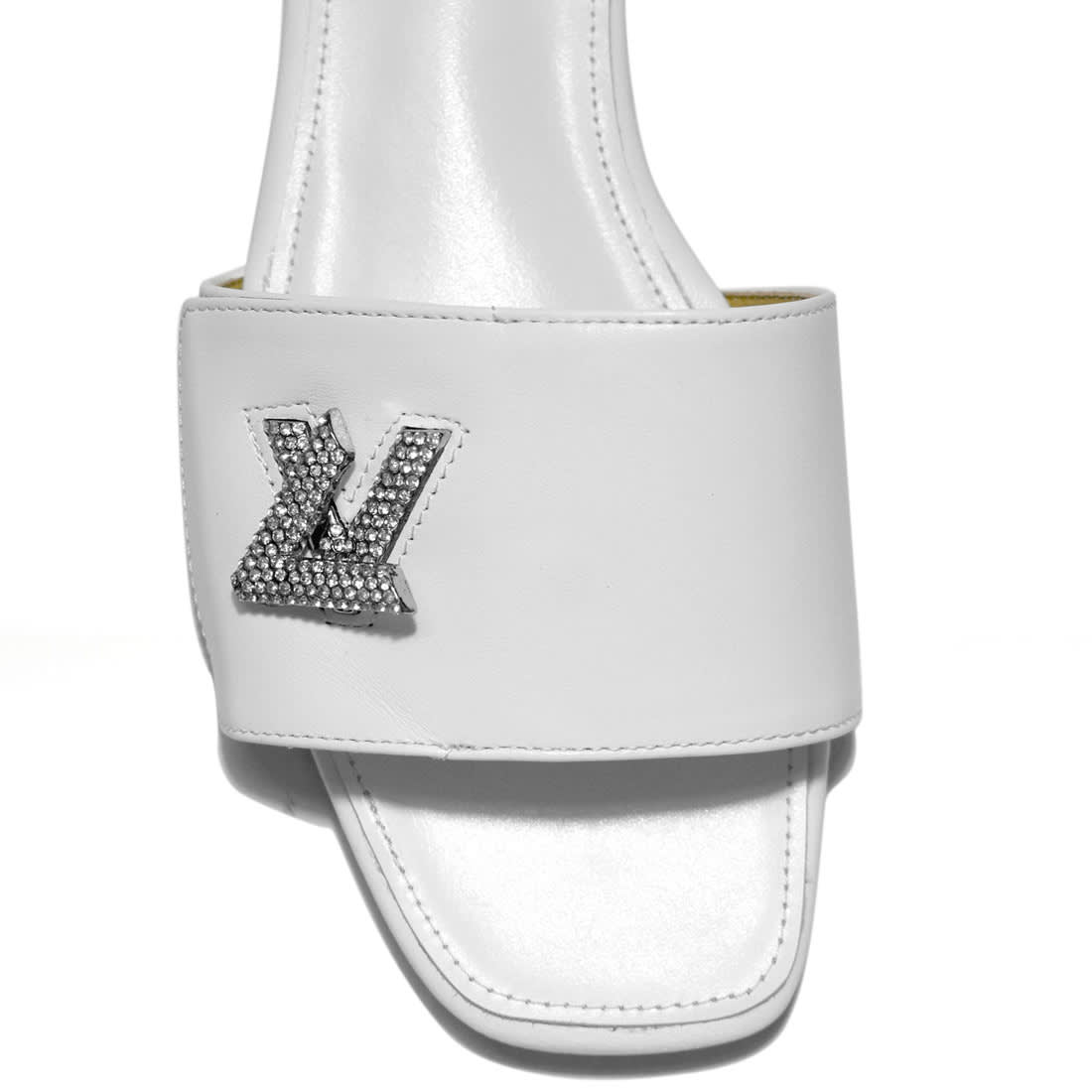 Louis Vuitton White Premium Women's Flat Sandals-3