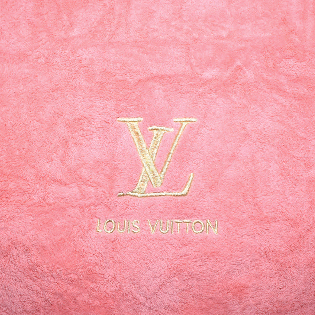 Louis Vuitton Embroidery Logo Pink Towels - Set of 2-1
