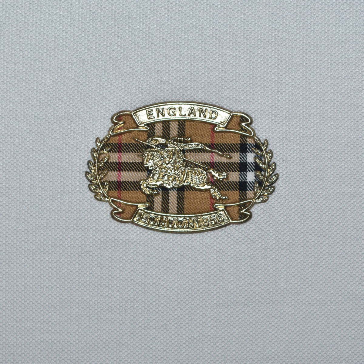 Burberry Embossed Golden logo Premium T-shirt-3