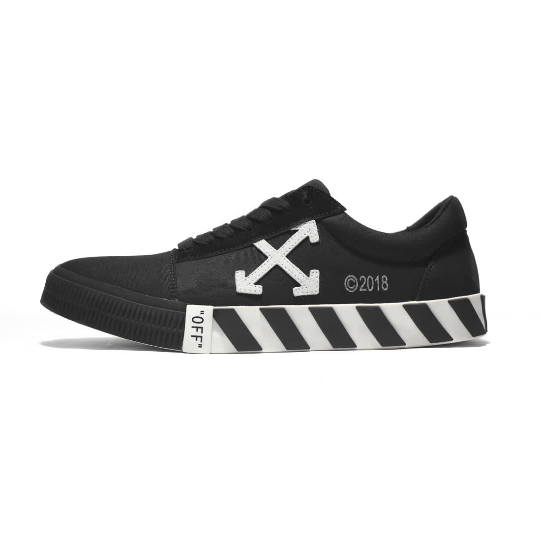 Off-White Low Vulcanized Canvas Black Sneakers-0