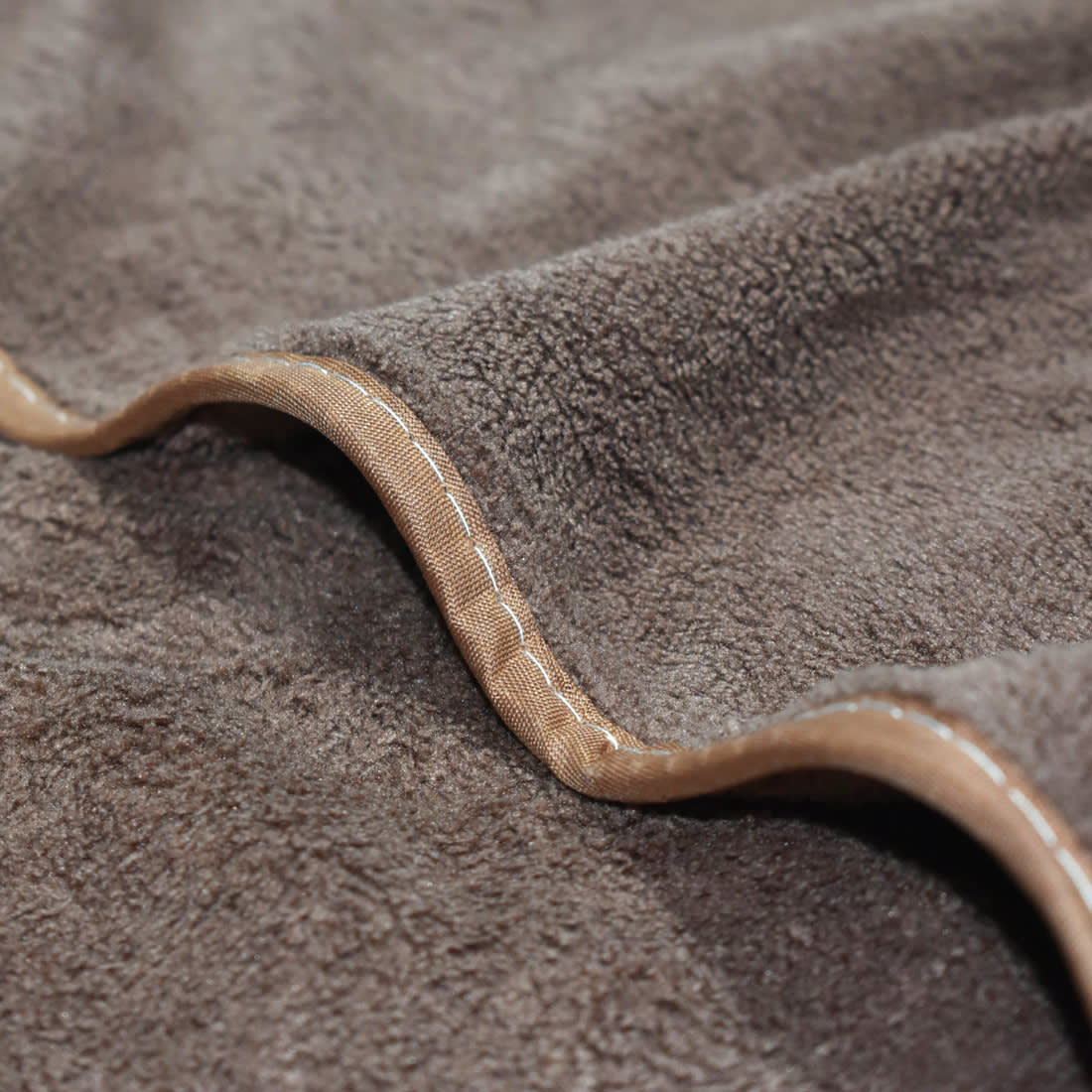 Hermes Paris Embroidery logo Dark Brown Towels - Set of 2-2