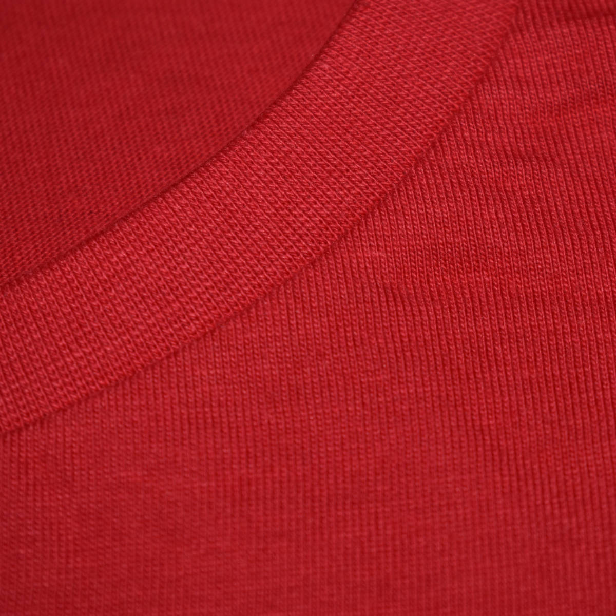 Gucci Red Premium Quality T-shirt-4
