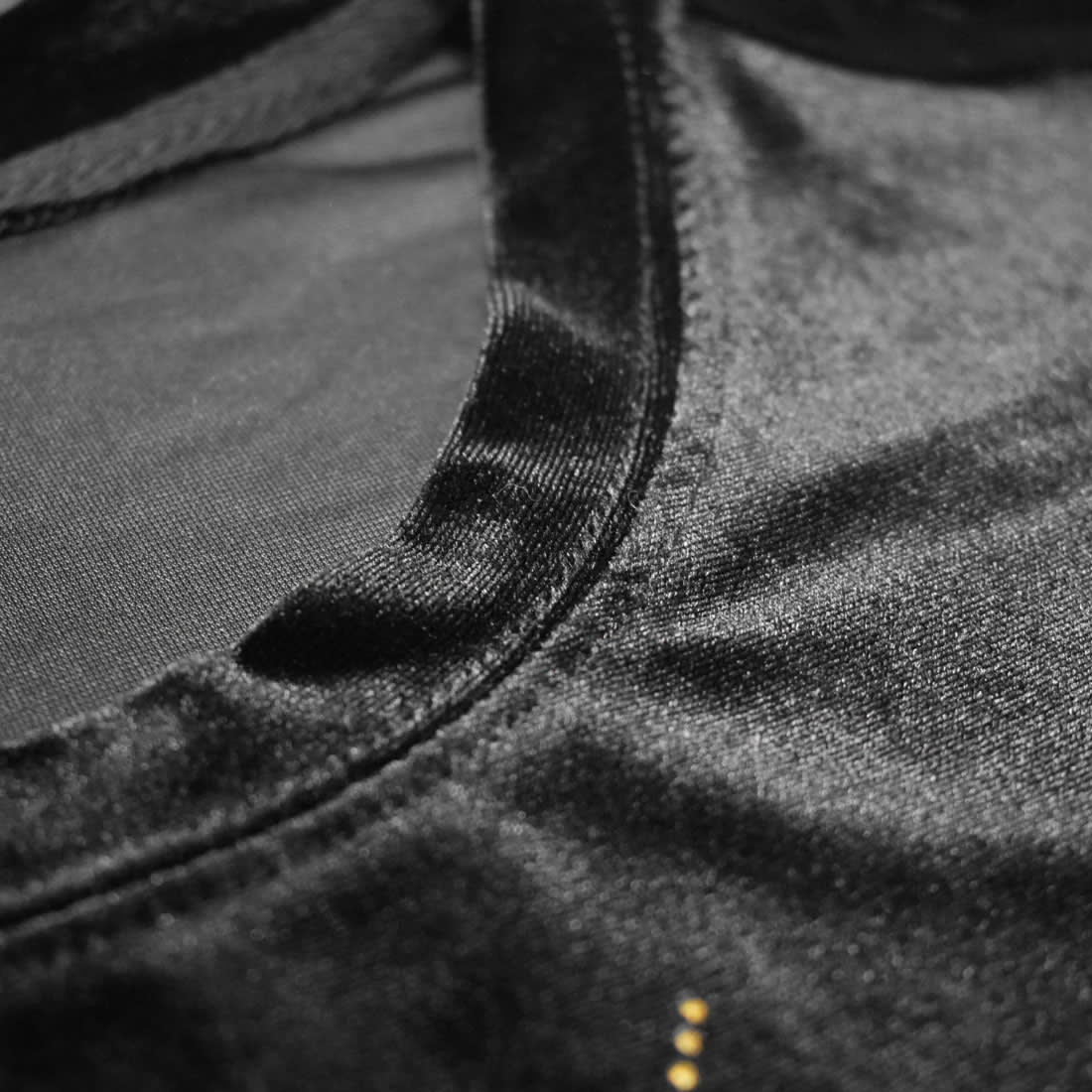 Velvet High End Black Quality Sweatshirt-4