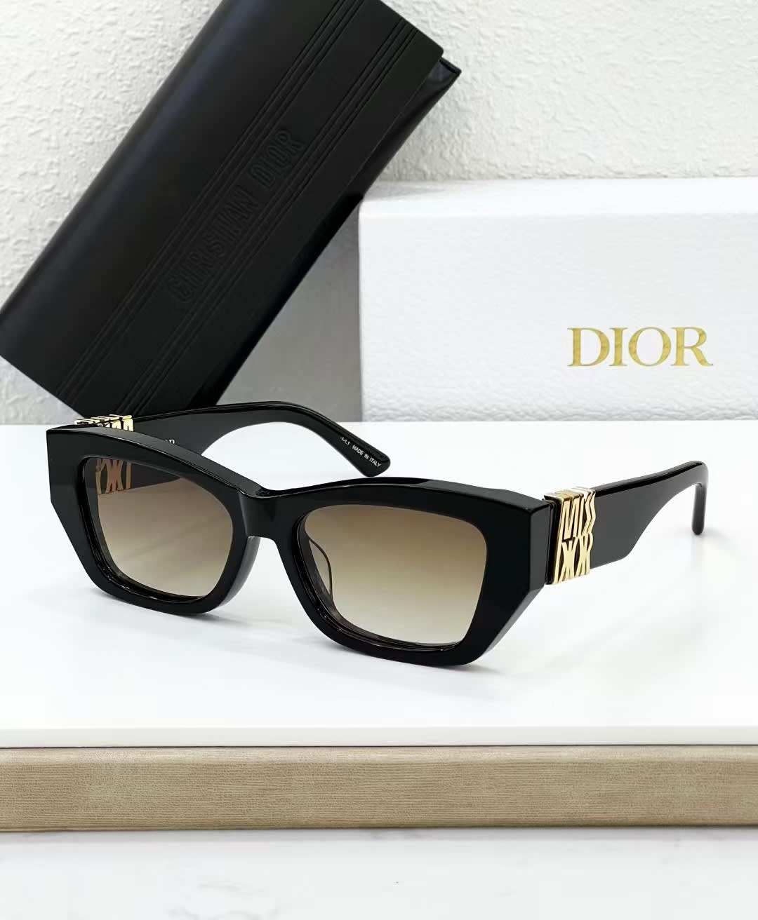 Dior Black & Golden Luxury Sunglasses-0