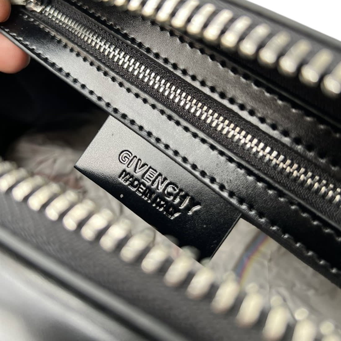 Givenchy Mini Antigona bag in 4G embroidered canvas-8