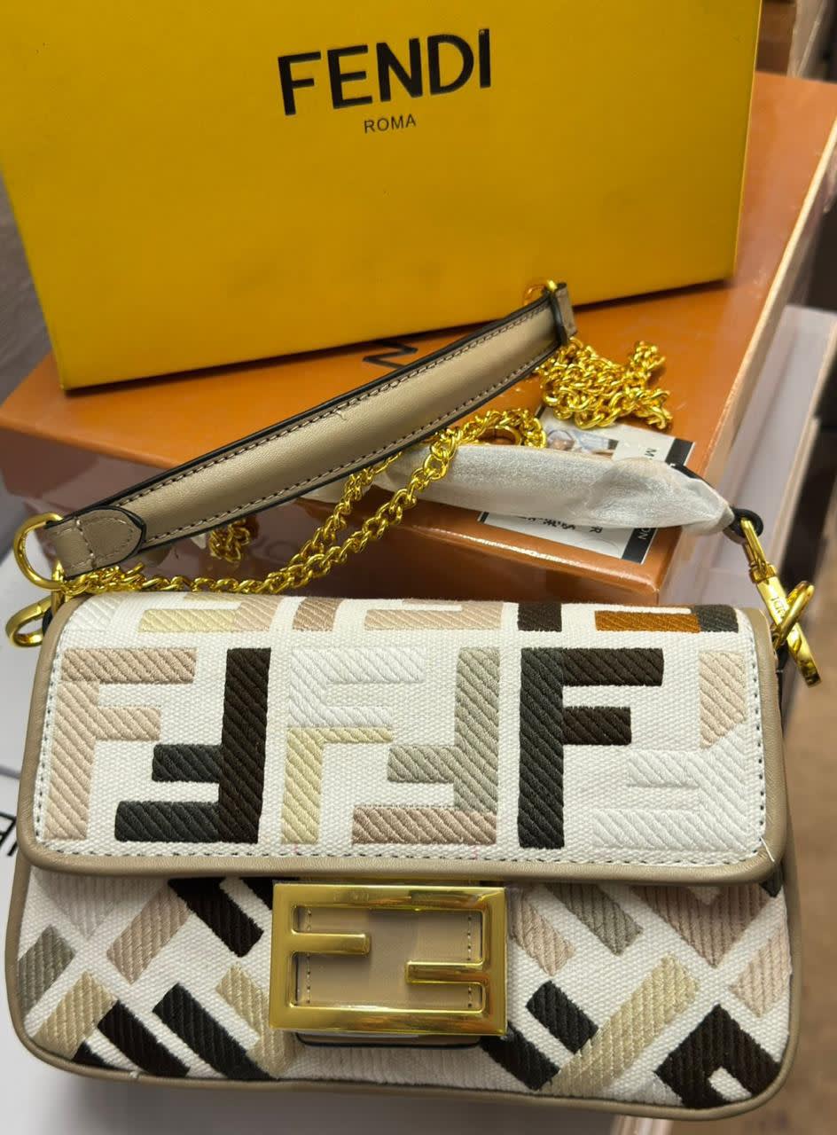 Fendi Baguette Multicolor canvas bag with FF embroidery-0