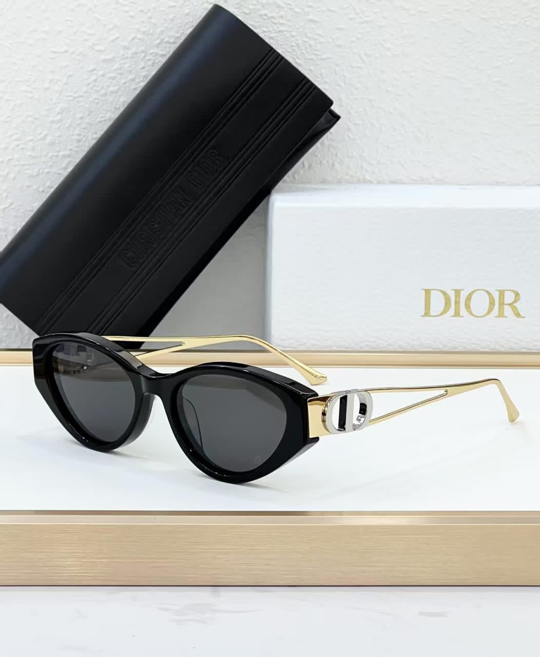 Dior Black/Golden Luxury Sunglasses-0
