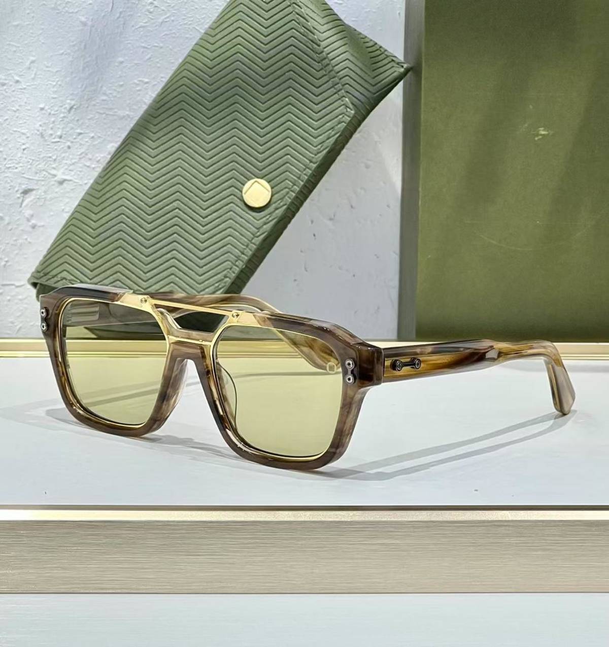 Akoni Herculas Golden Luxury Sunglasses-0