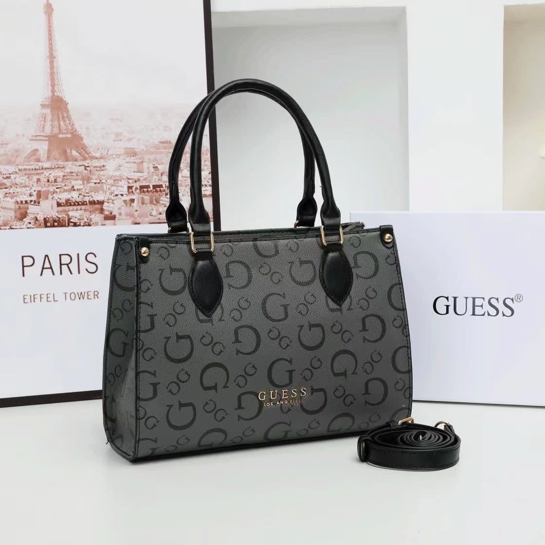 Guess Oak Park Black Tote Bag-0