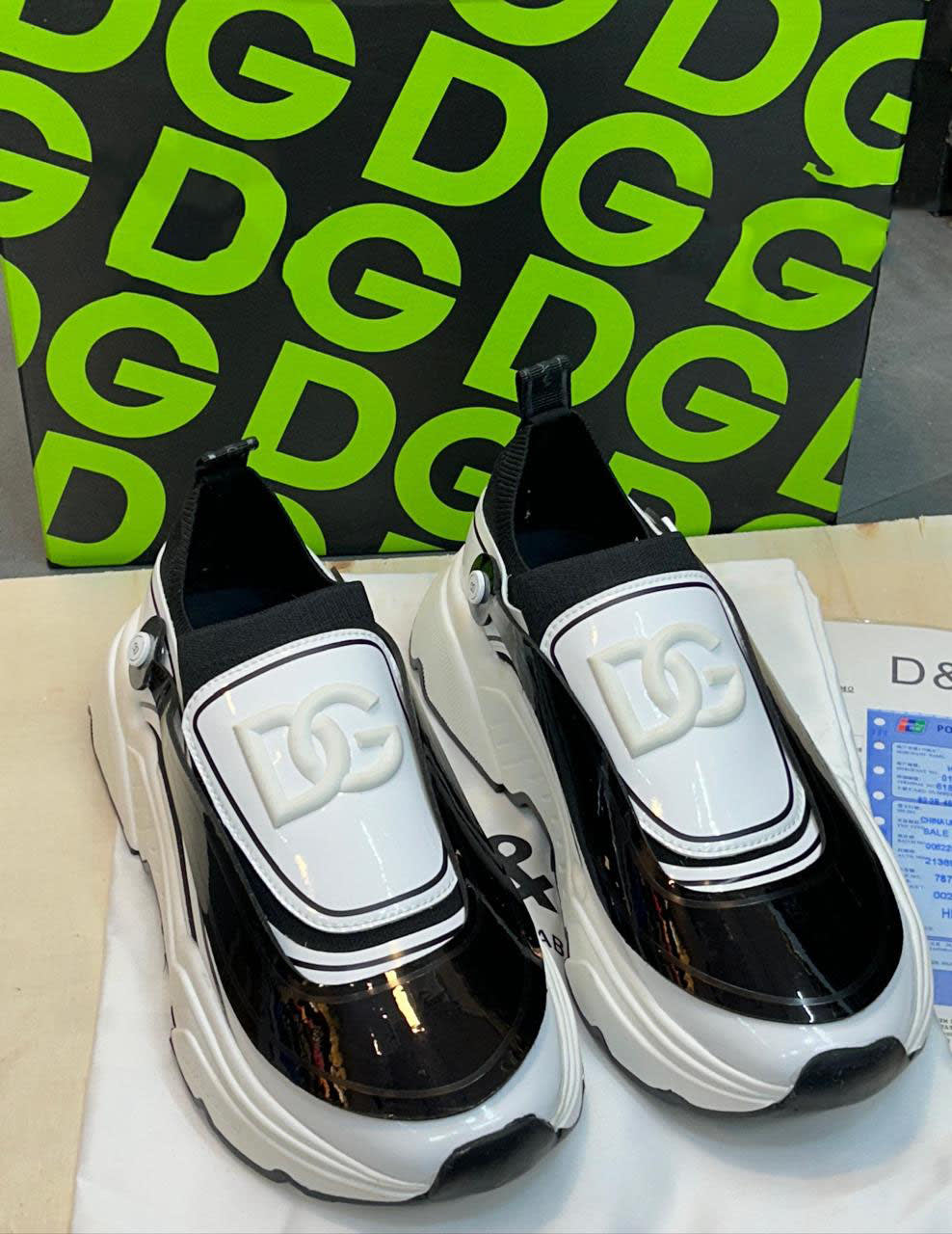 Dolce & Gabbana White & Black Premium Quality Sneakers-0