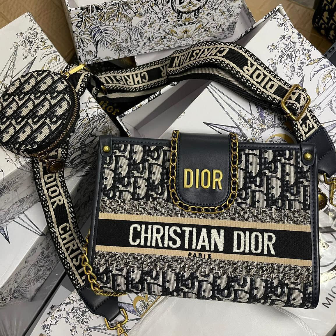 Christian Dior Camp Messenger black Bag-0
