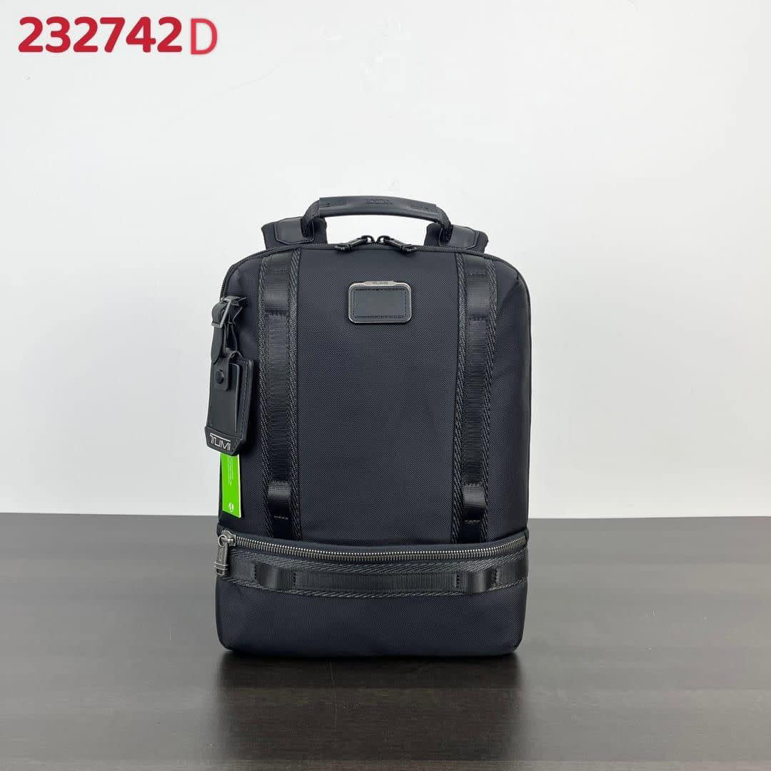Tumi Expandable Organizer Laptop Black Bag-0