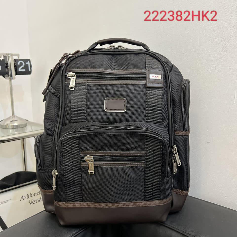 Tumi Expandable Organizer Laptop Black Bag-0