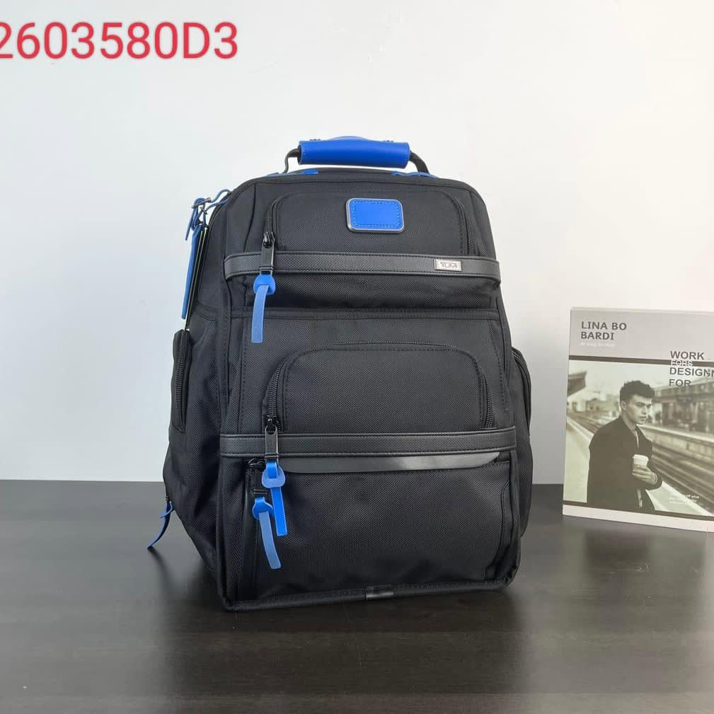 Tumi Expandable Organizer Laptop Black Bag-0