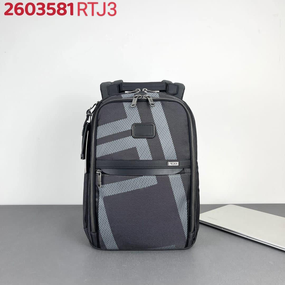 Tumi Expandable Organizer Laptop Black Bag-0