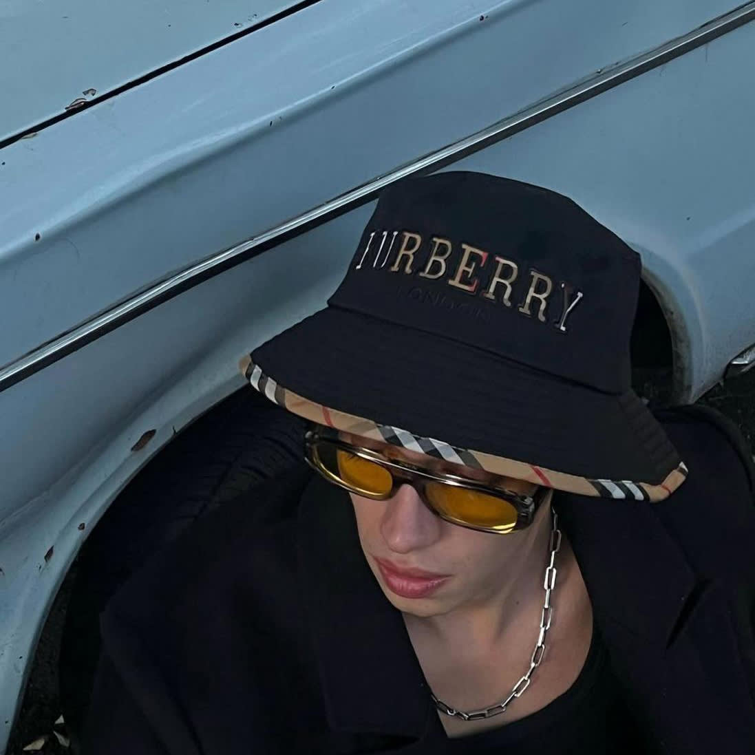Burberry Black Premium Cap-3