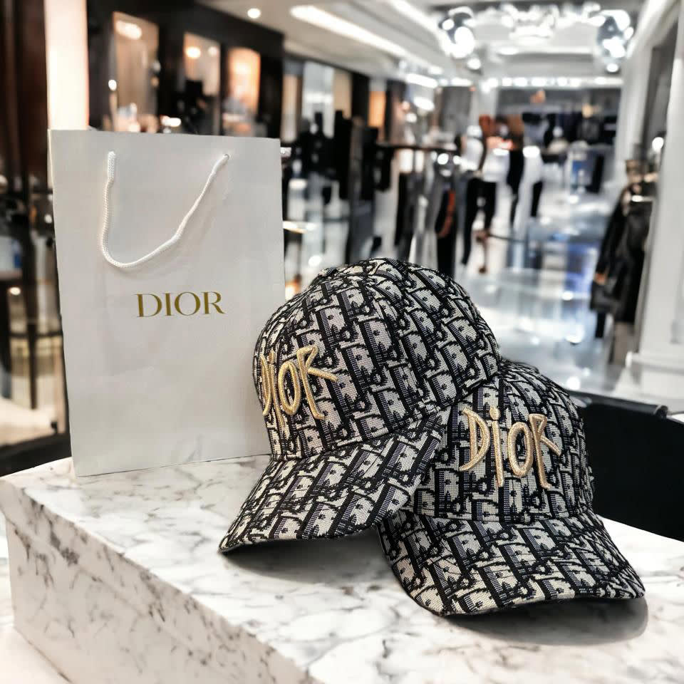 Dior Black Premium Cap-3