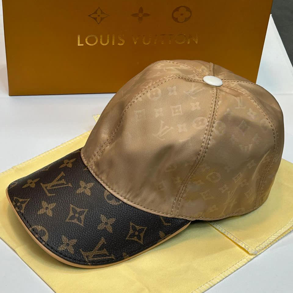 Louis Vuitton Brown Premium Cap-0