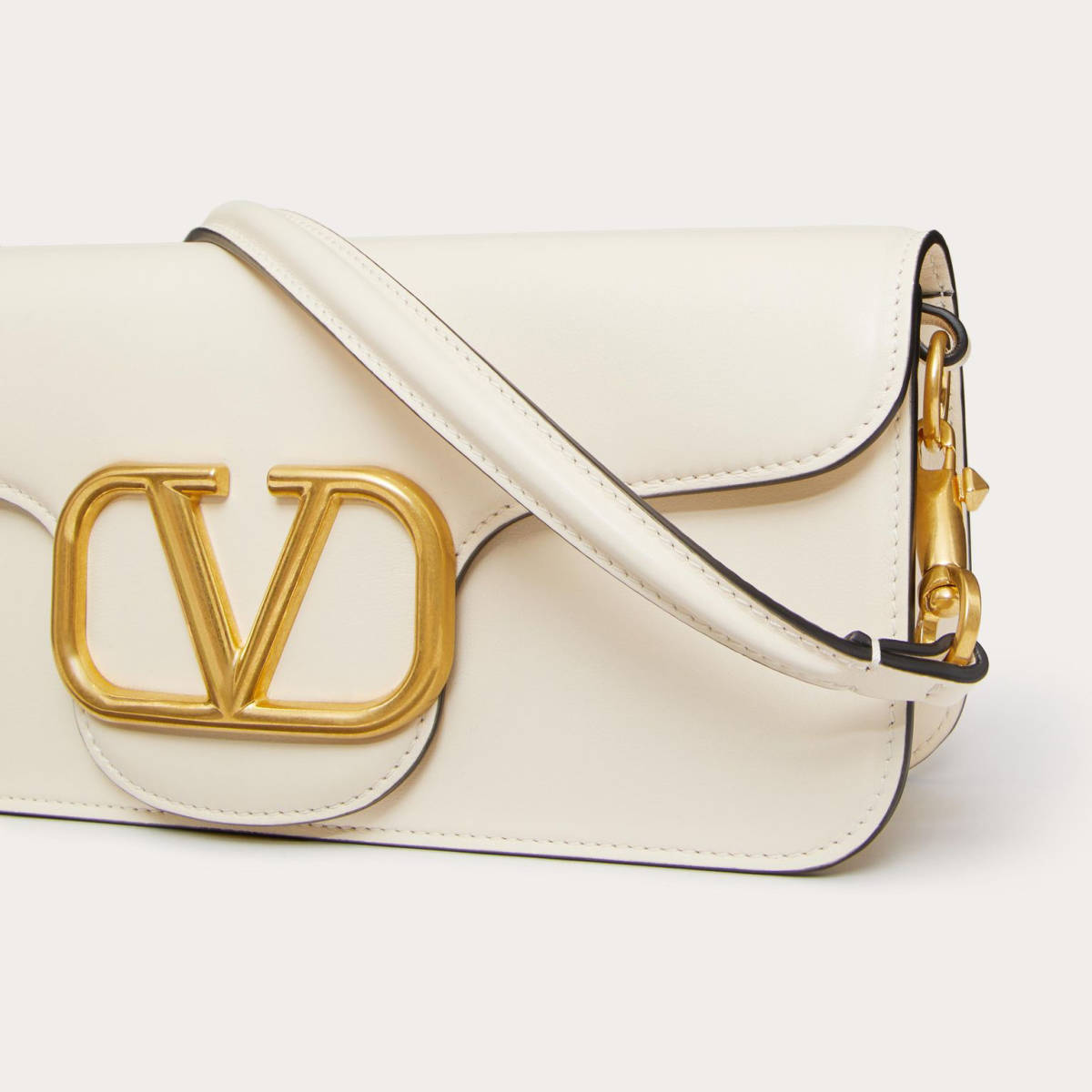 Valentino Garavani Locò White Shoulder Bag-5