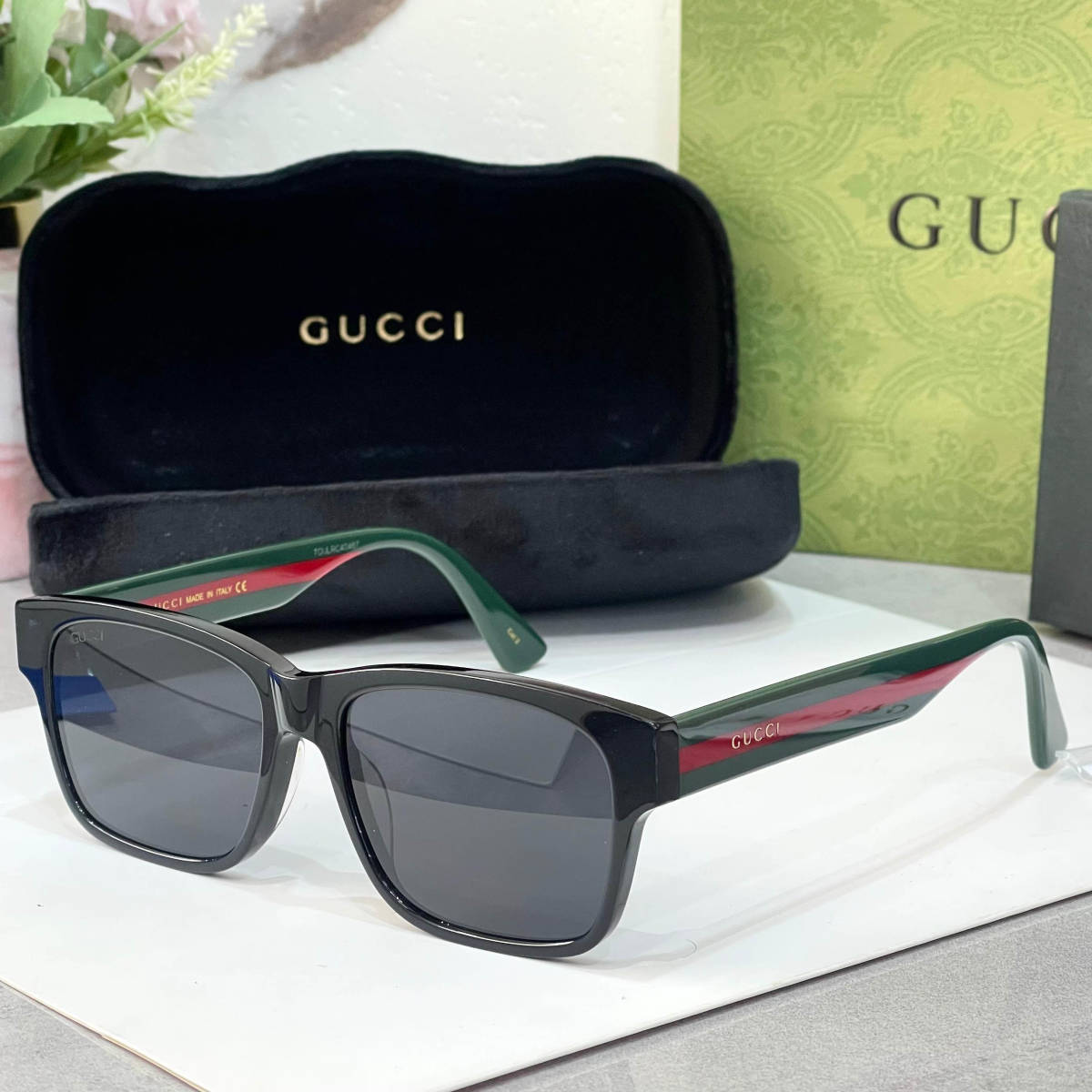Gucci Green Luxury Sunglasses-0