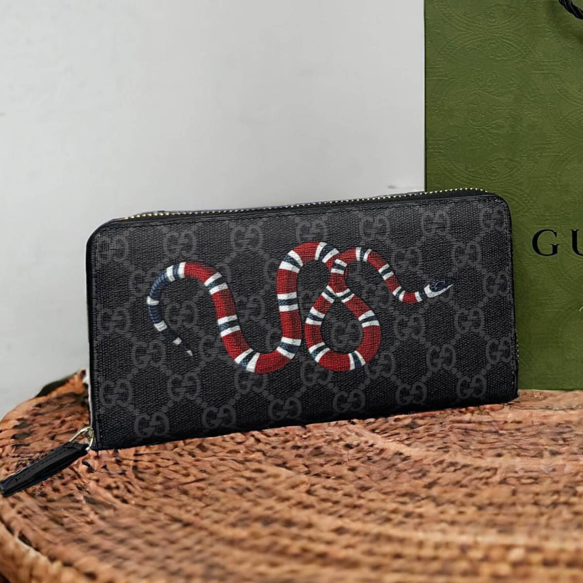 Gucci GG Supreme Monogram Kingsnake Zip Around Wallet Black Grey-4