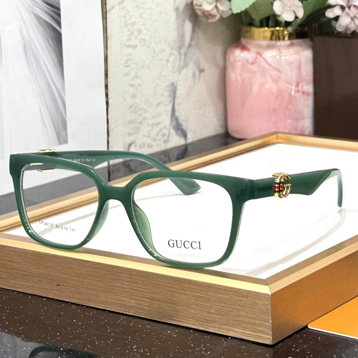 Gucci Green Premium Women's Sunglasses-0