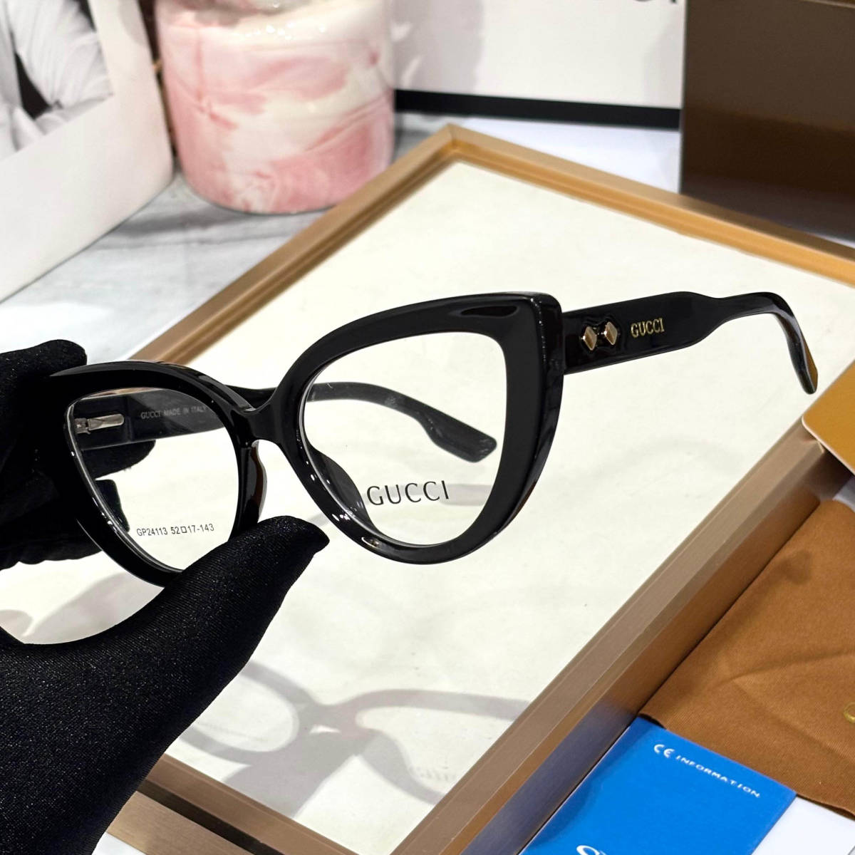 Gucci Black Premium Women's Sunglasses-1