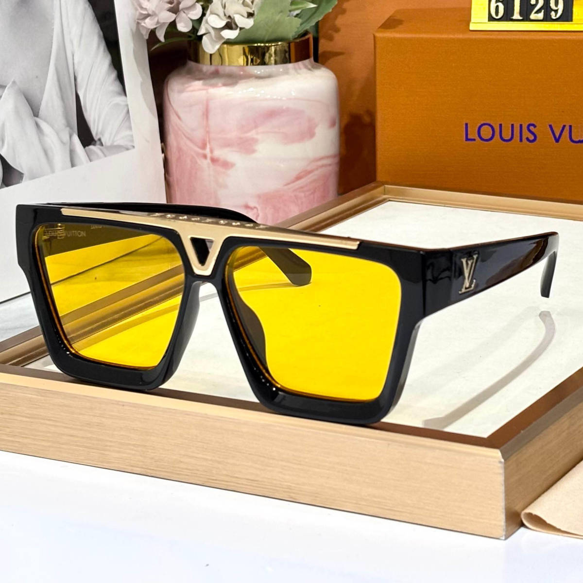 Louis Vuitton Yellow Luxury Sunglasses-0