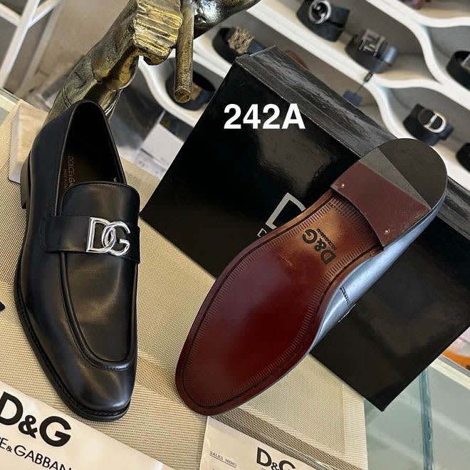 Dolce & Gabbana Black Premium Quality Loafers-1