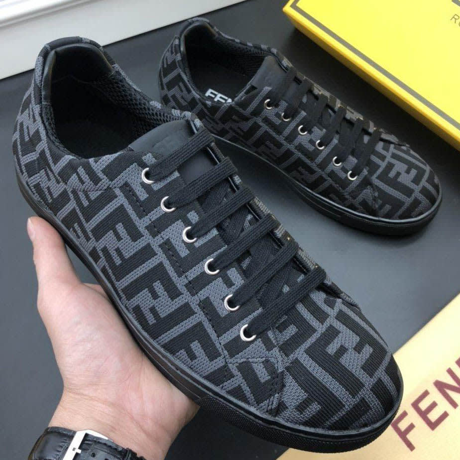 Fendi Roma Black Premium Low-tops Sneakers-0