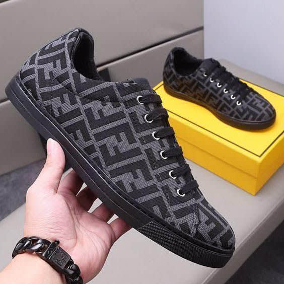 Fendi Roma Black Premium Low-tops Sneakers-1