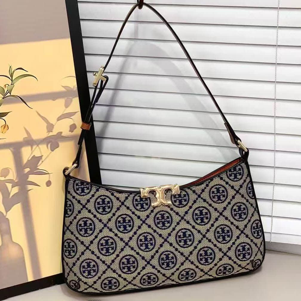 Tory Burch Small Eleanor Black Soulder Bag-0