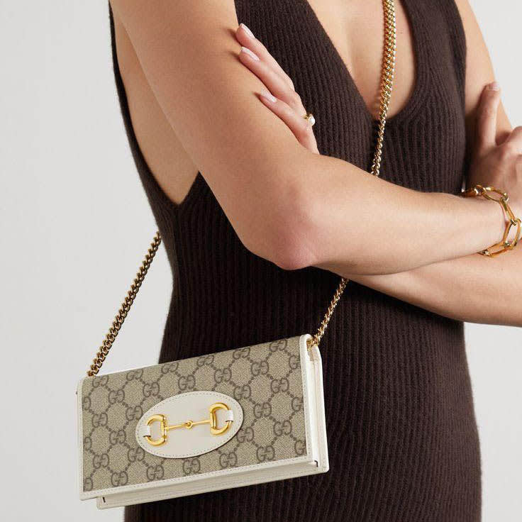 Gucci Beige & White GG Supreme Wallet-On-Chain Bag-2